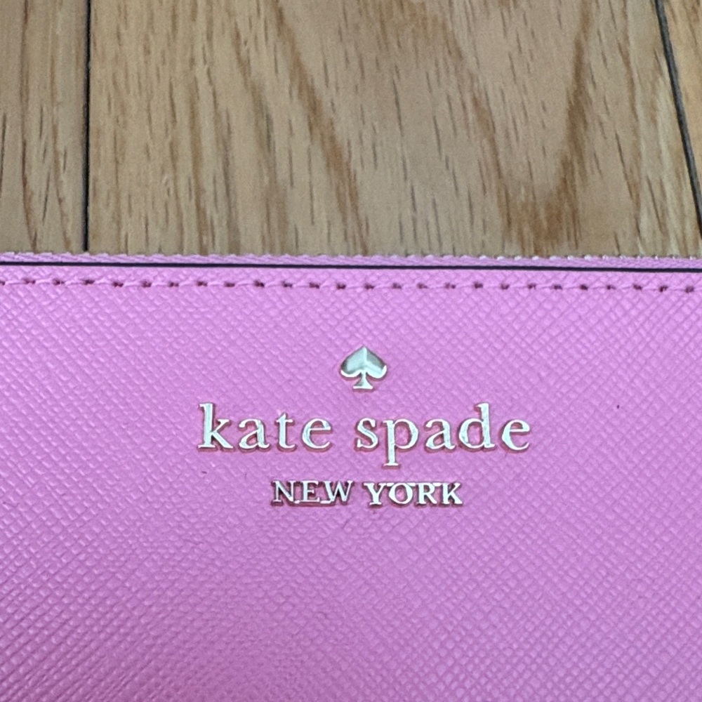 kate spade Pink Leather Wristlet Clutch/Wallet - Never Used - Picture 2 of 5